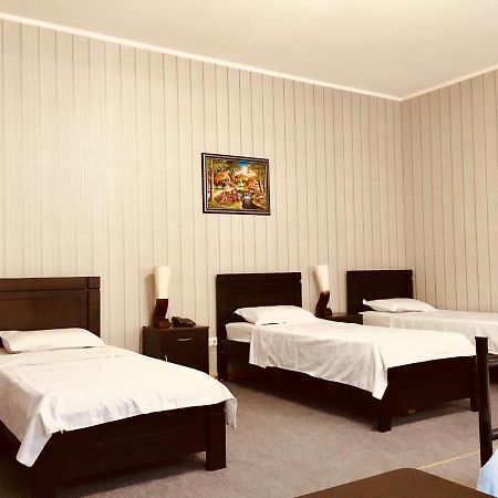 Hotel Nice Tiflis Exterior foto