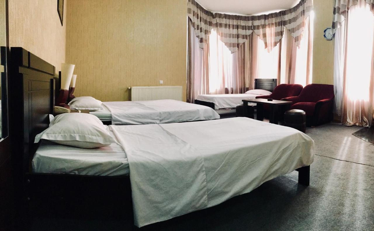 Hotel Nice Tiflis Exterior foto